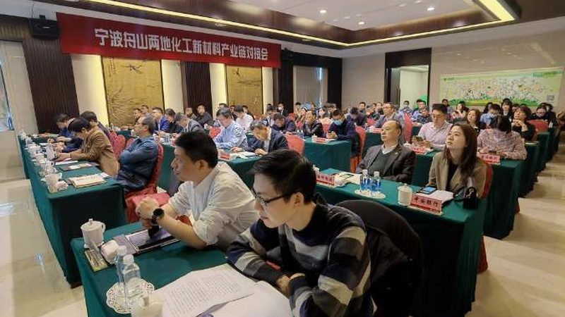 高分子材料与金属材料：谁更轻的较量**